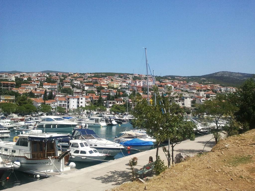 Apartments Meleh Crikvenica Buitenkant foto
